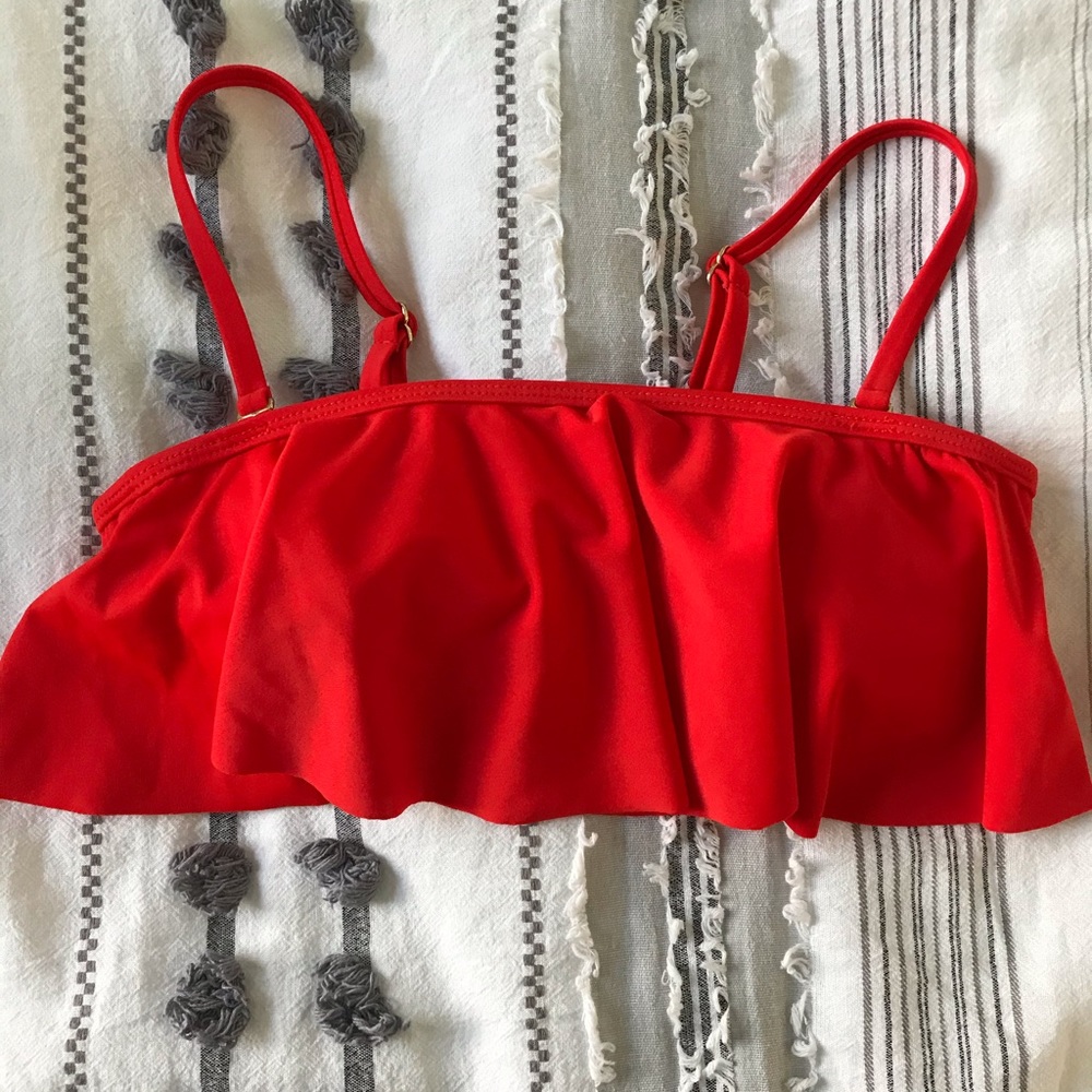 Bandeau ruffle bathing suit top